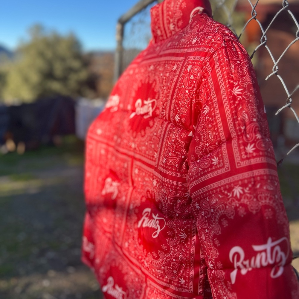 Runtz Reversible Red Puffer Jacket - Picture 6 of 7